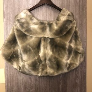 Faux fur Capelet/ Stole